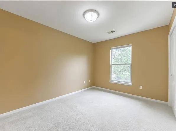 8937 Boehm Dr, Lenexa, KS 66219