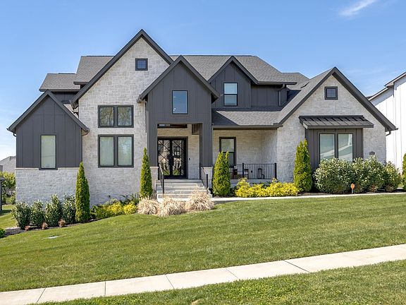 3rd image of 6055 Lookaway Cir