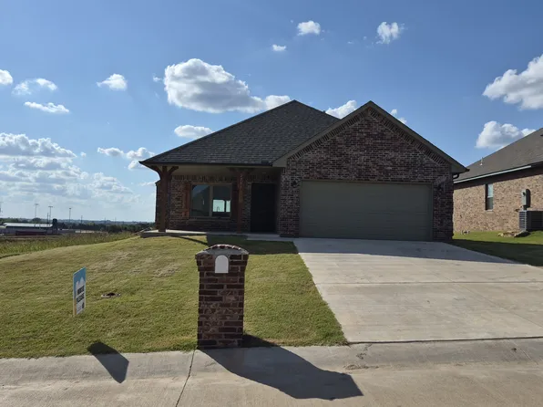 2701 Cedar Dr #2701, Seminole, OK 74868