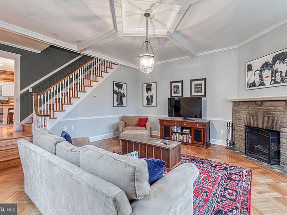 5th image of 429 Wadsworth Ave