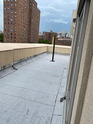 Rented by Ross Realty International | media 29