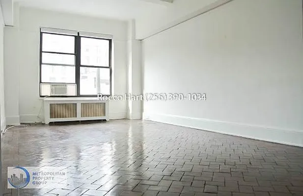 Rented by Metropolitan Property Group | media 1