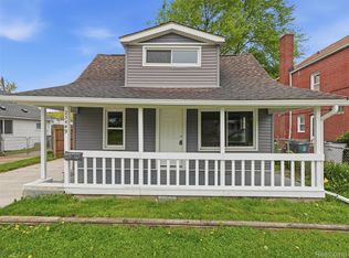23449 Carlisle Ave, Hazel Park, MI 48030