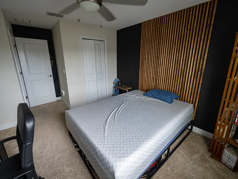 Upstairs | Bedroom #4 (12x12)