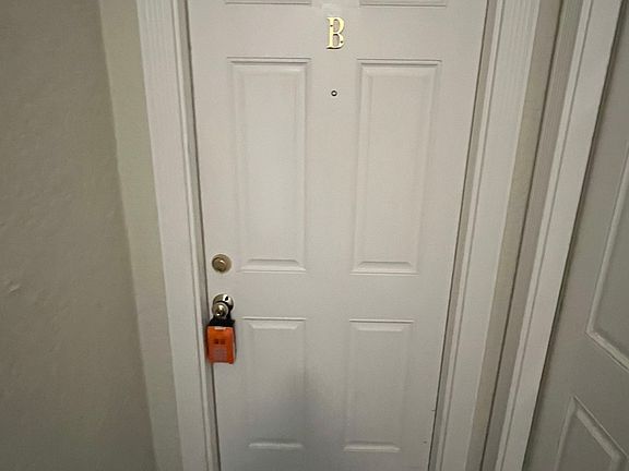 2nd image of 141 I St APT B
