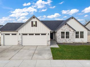 1781 N Black Elm Ln, Star, ID 83669