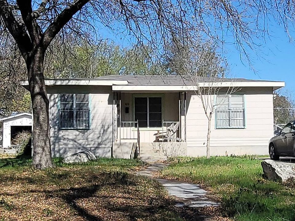 1st image of 1011 Alexander Hamilton Dr #D