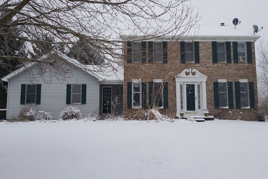 1st image of 59738 Bluebird Ct
