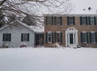 59738 Bluebird Ct, South Bend, IN 46614