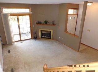 2555 Mallard Dr, Woodbury, MN 55125