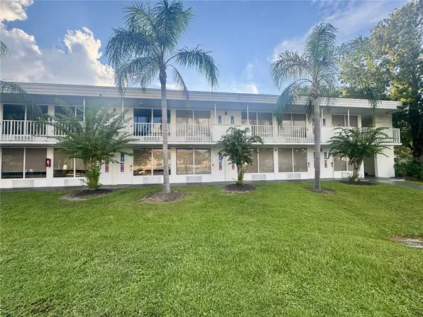 2930 Polynesian Isle Blvd #107, Kissimmee, FL 34746