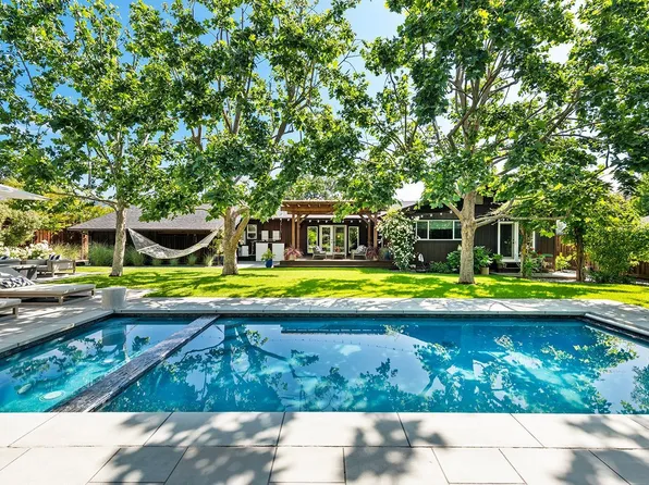 95 S Jefferson Street, Cloverdale, CA 95425