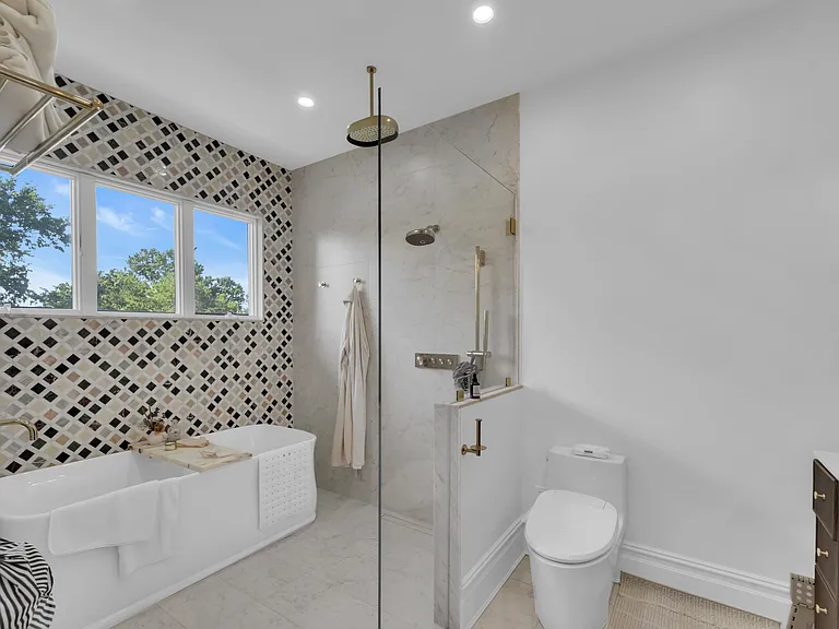 155 Paulin Blvd — Photo 21