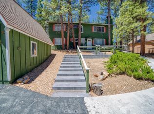 489 Hillen Dale Dr, Big Bear City, CA 92314