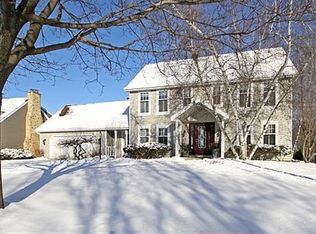 6 Saint Lawrence Cir, Madison, WI 53717