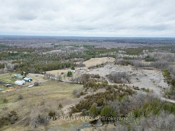 3rd image of 755 Naphan Rd