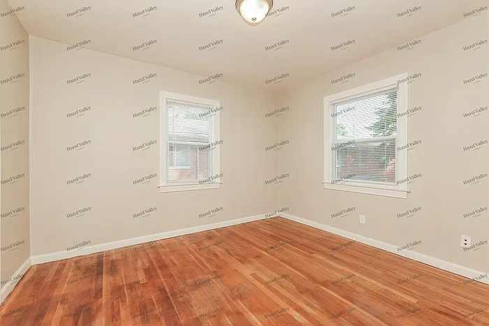1350 Ohmer Ave — Photo 11