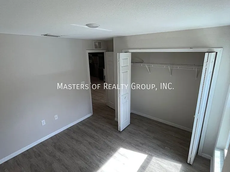 9003-9005 N Mendoza Way — Photo 8