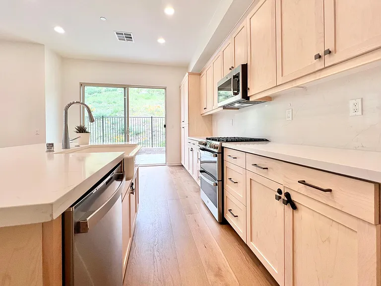 495 Village Greens Way — Photo 5