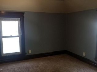 907 Seymour Ave, Lansing, MI 48906