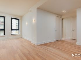 130 Hope St