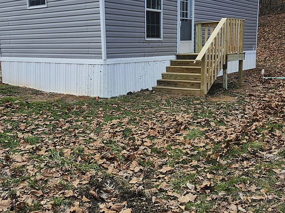 2nd image of 402 Southeast St #72