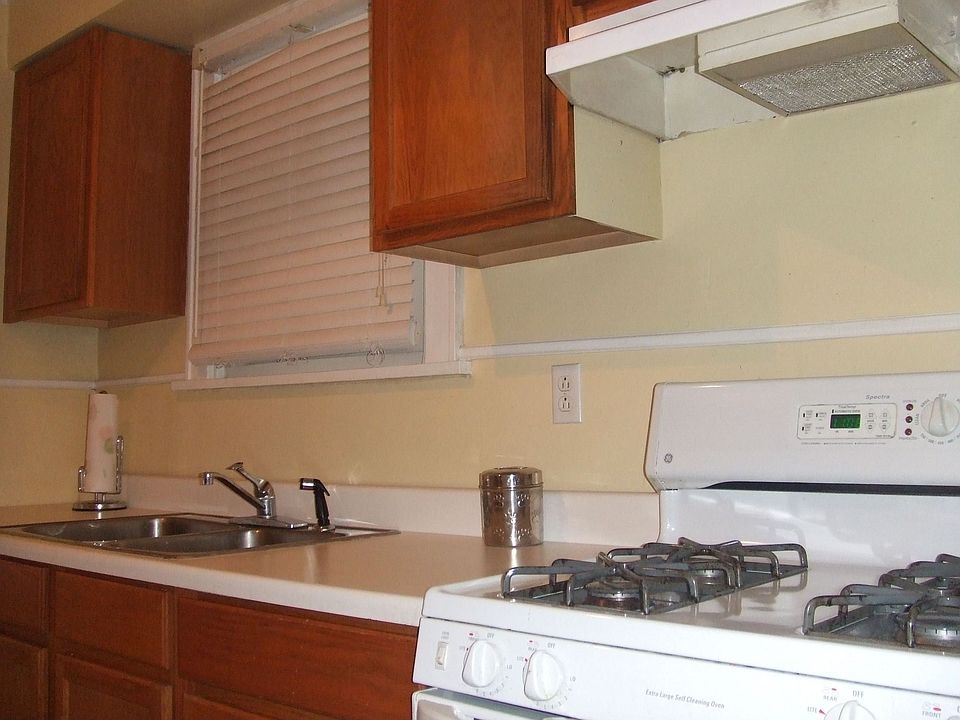 Second Family Kitchen