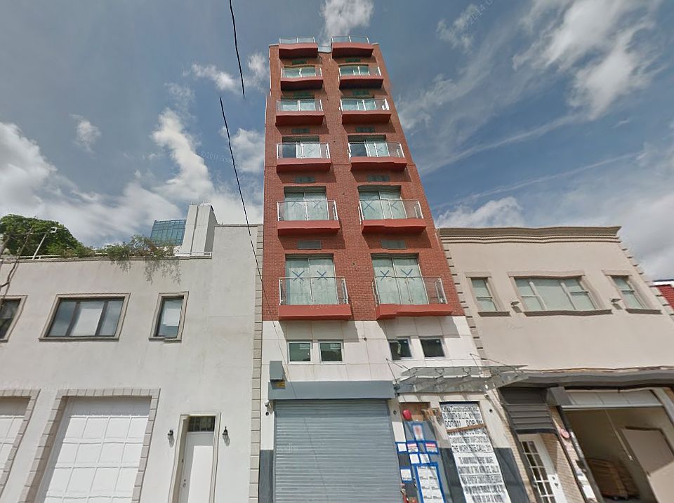 1st image of 3830 28th St