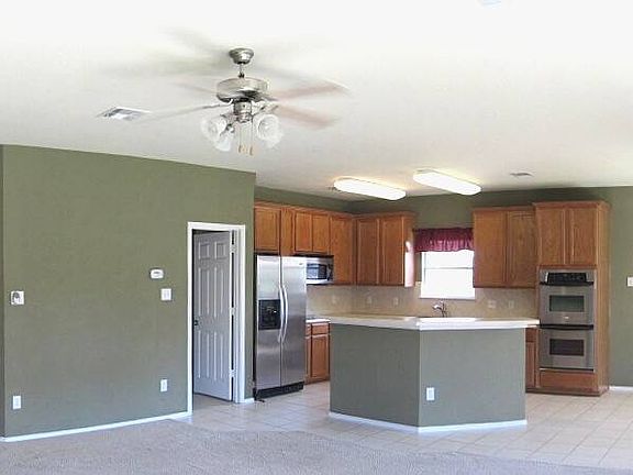 5th image of 2301 Griffin Dr