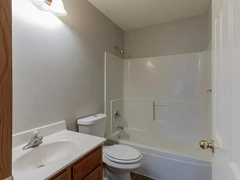 8413 Lobelia Ct — Photo 16