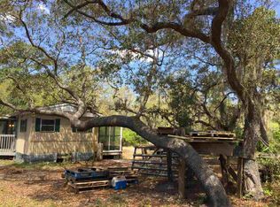 2038 Surf Rd, Panacea, FL 32346