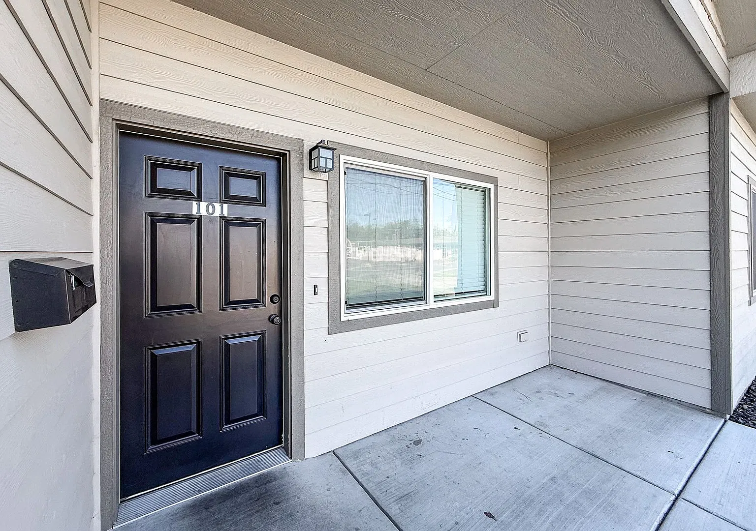 Townhouse Four-Plex in Downtown Richland — Photo 3
