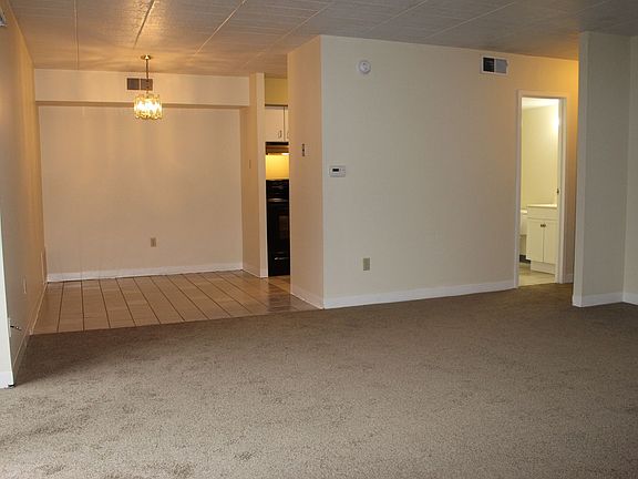 4th image of 2515 Milligan Way APT A202
