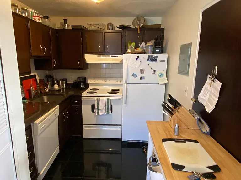 44 Cherry St #5A — Photo 10