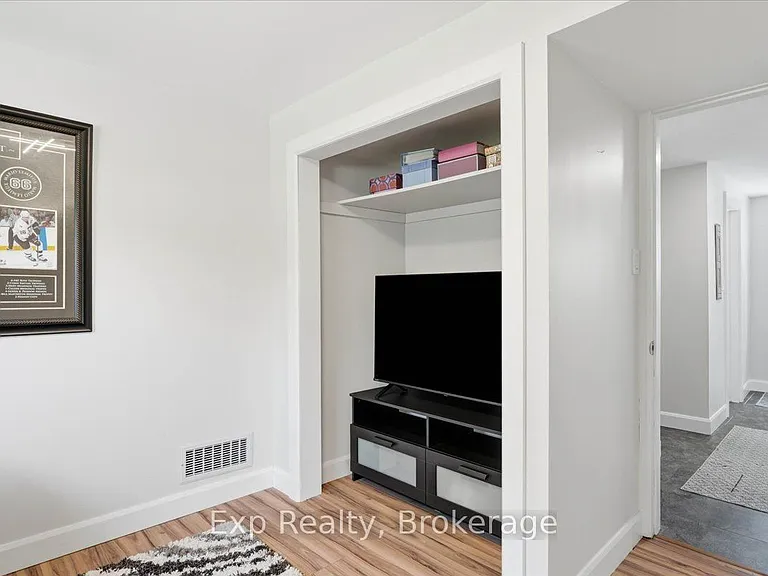 48 Melrose Cres — Photo 27