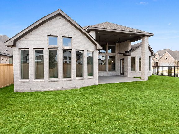 5th image of this home