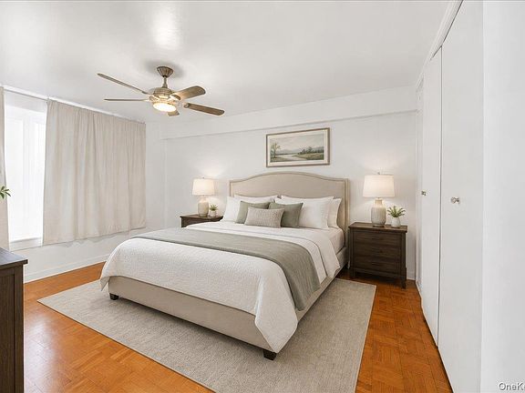 4th image of 2835 Webb Avenue #4B