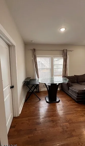 913 Union St #1 — Photo 6