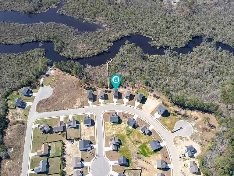 208 Broadleaf Dr — Photo 45