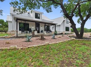 933 Beauchamp Rd, Henly, TX 78620