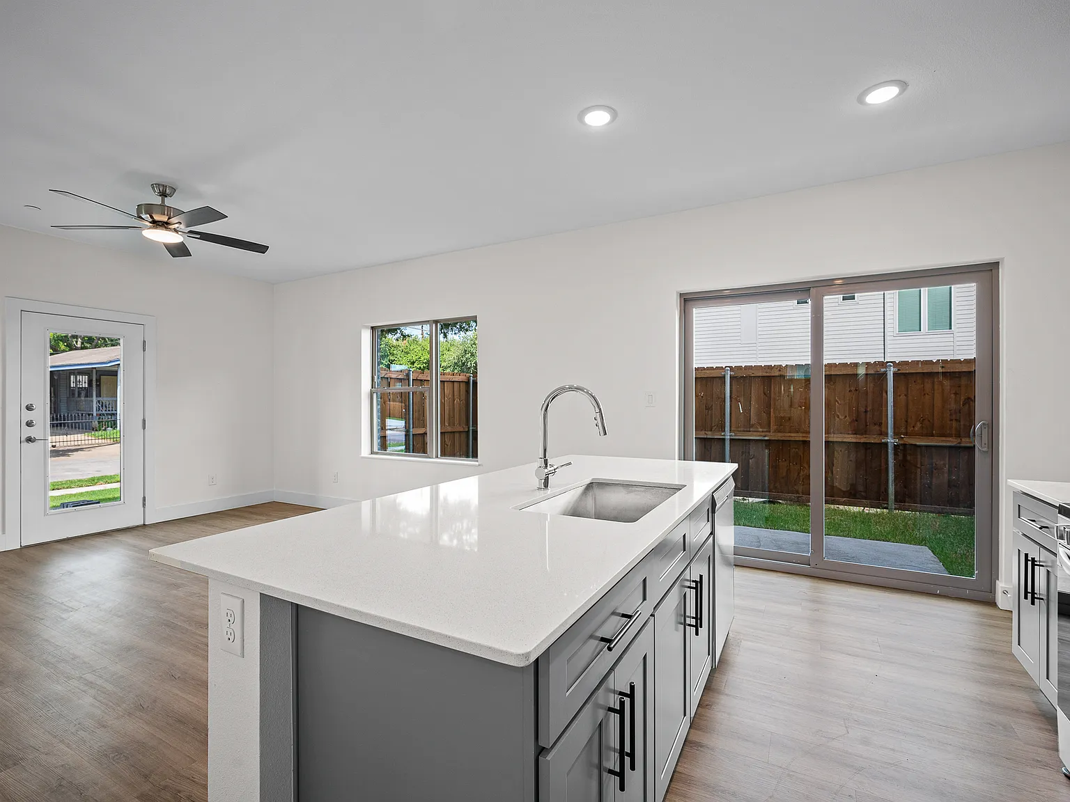 The Flats at Medical District — Photo 1