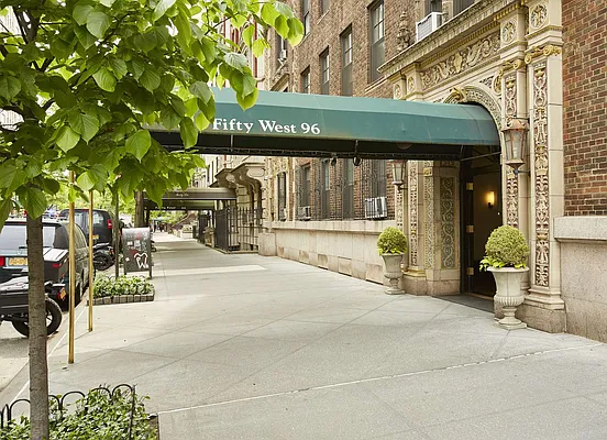 Sold by Brown Harris Stevens | media 21