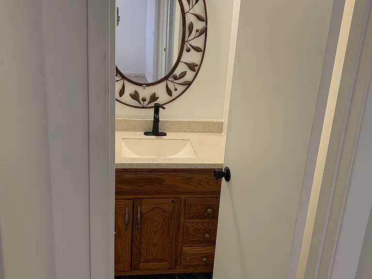 1044 Jean Ave — Photo 8