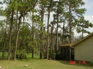 5220 Londonderry Ln, Zephyrhills, FL 33543