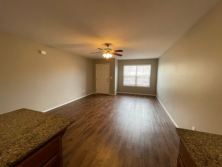 3002 SW Deerfield Blvd #1 — Photo 5