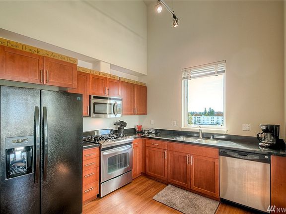 5th image of 15100 6th Ave SW Unit 517