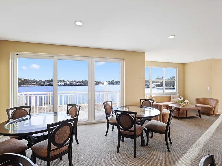 511 Bayshore Dr #401 — Photo 33