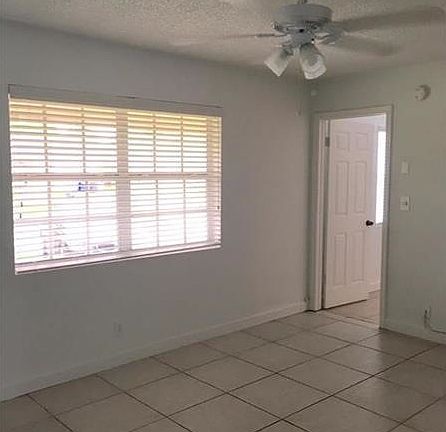 5th image of 610 SW 79th Ave
