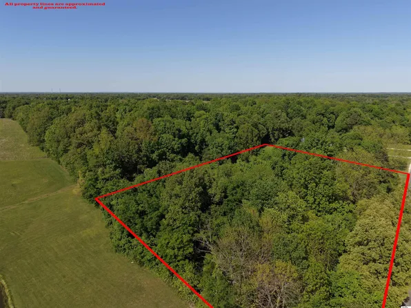 8855 Harris Rd, Paducah, KY 42001