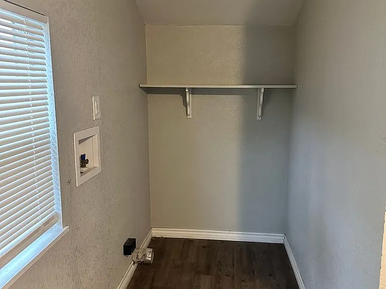 1713 NW Irwin Ave — Photo 9